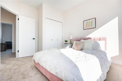 116 Cowley Street, West St Paul, MB - Indoor Photo Showing Bedroom