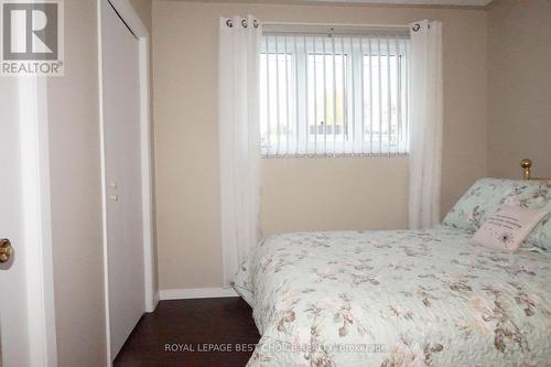 383 Joyal Street, Temiskaming Shores, ON - Indoor Photo Showing Bedroom