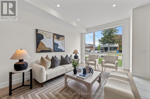 96 Bobmar Road, Toronto, ON - Indoor Photo Showing Living Room