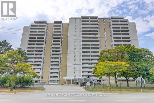 405 - 2550 Pharmacy Avenue, Toronto, ON - Outdoor With Facade