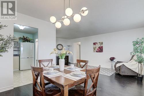 405 - 2550 Pharmacy Avenue, Toronto, ON - Indoor Photo Showing Dining Room