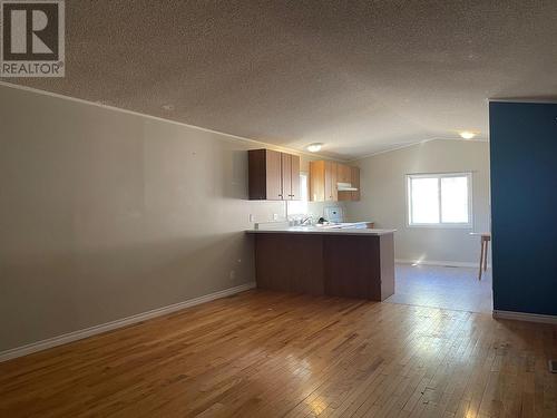 8 2963 Klahannie Drive, Fort Nelson, BC - Indoor Photo Showing Kitchen