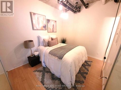 414 - 170 Sudbury Street, Toronto (Little Portugal), ON - Indoor Photo Showing Bedroom