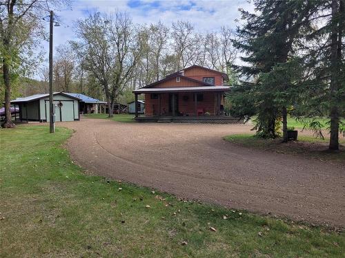 Swan River, Manitoba - Outdoor With Deck Patio Veranda