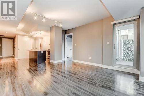 131 Holland Avenue Unit#210, Ottawa, ON - Indoor