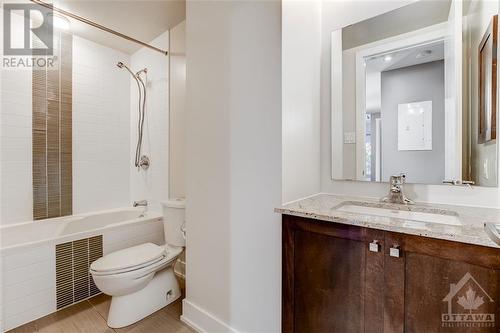 131 Holland Avenue Unit#210, Ottawa, ON - Indoor Photo Showing Bathroom