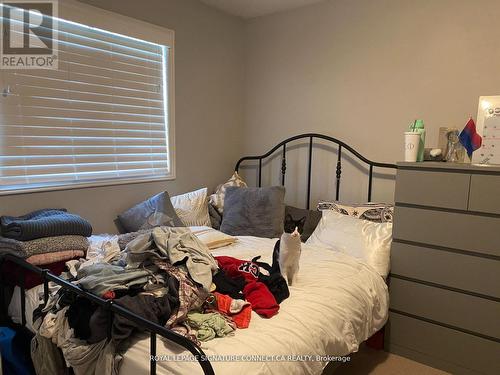 175 Winterberry Boulevard, Thorold, ON - Indoor Photo Showing Bedroom