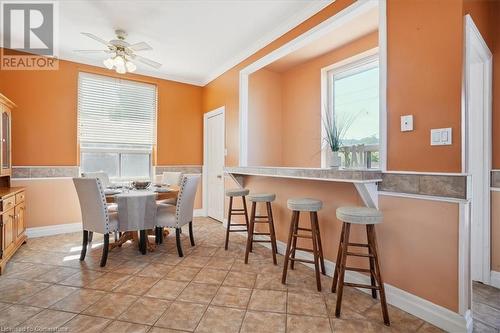 408 Cochrane Road, Hamilton, ON - Indoor Photo Showing Dining Room