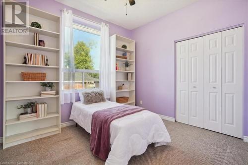 408 Cochrane Road, Hamilton, ON - Indoor Photo Showing Bedroom