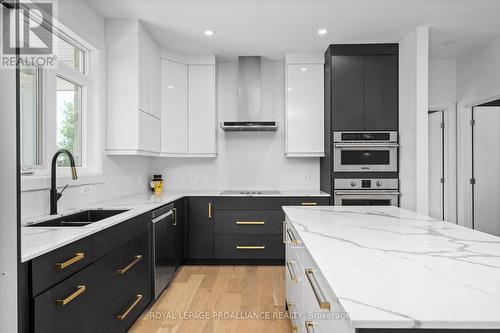 2211 Cole Hill Road, Kingston, ON - Indoor Photo Showing Kitchen With Double Sink With Upgraded Kitchen