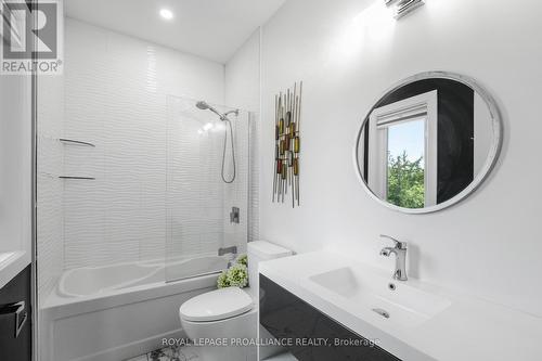 2211 Cole Hill Road, Kingston, ON - Indoor Photo Showing Bathroom