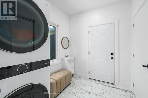 2211 Cole Hill Road, Kingston, ON - Indoor Photo Showing Laundry Room