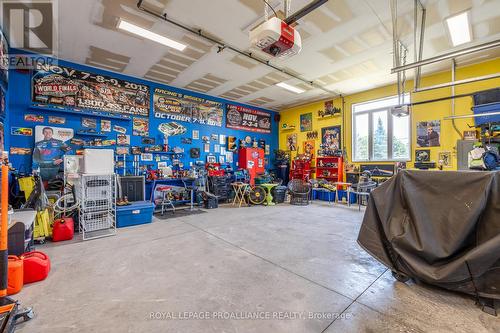 2211 Cole Hill Road, Kingston, ON - Indoor Photo Showing Garage