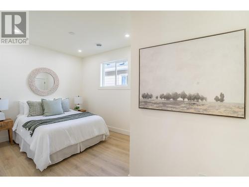 279 Bentgrass Avenue, Oliver, BC - Indoor Photo Showing Bedroom