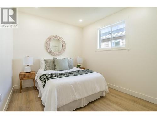 279 Bentgrass Avenue, Oliver, BC - Indoor Photo Showing Bedroom