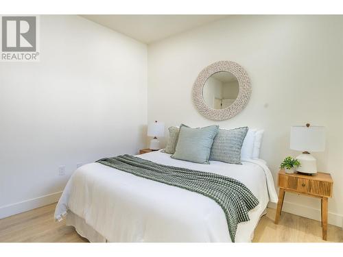 279 Bentgrass Avenue, Oliver, BC - Indoor Photo Showing Bedroom