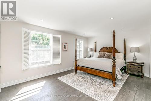 15 Laskay Lane, King, ON - Indoor Photo Showing Bedroom