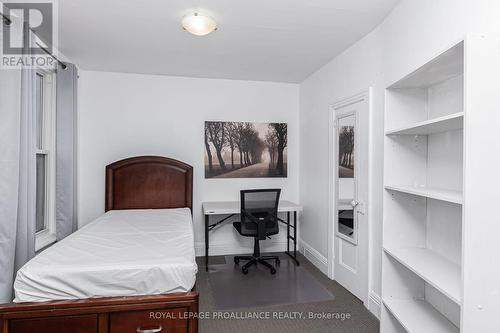 240 Nelson Street, Kingston, ON - Indoor Photo Showing Bedroom