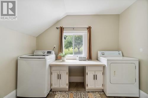 229 Main Street W, Grimsby, ON - Indoor Photo Showing Laundry Room