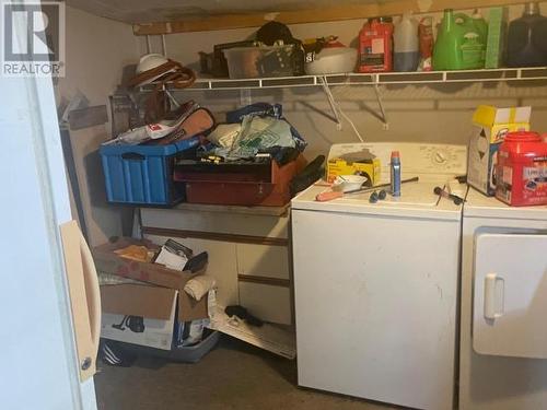 5371 Earl Street, Texada Island, BC - Indoor Photo Showing Laundry Room