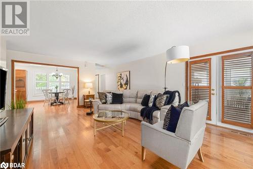 710 Airport Road, Quinte West, ON - Indoor Photo Showing Living Room