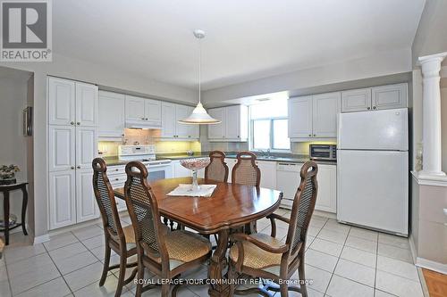 419 - 2502 Rutherford Road, Vaughan, ON - Indoor