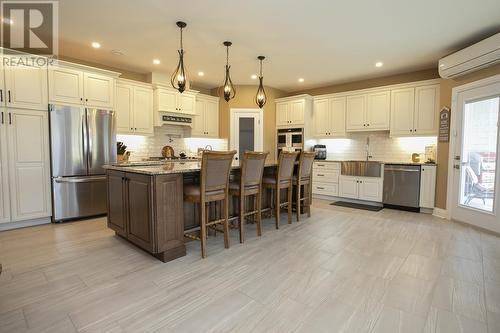 60 Queensgate Blvd, Sault Ste. Marie, ON - Indoor Photo Showing Kitchen With Upgraded Kitchen