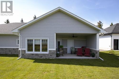 60 Queensgate Blvd, Sault Ste. Marie, ON - Outdoor