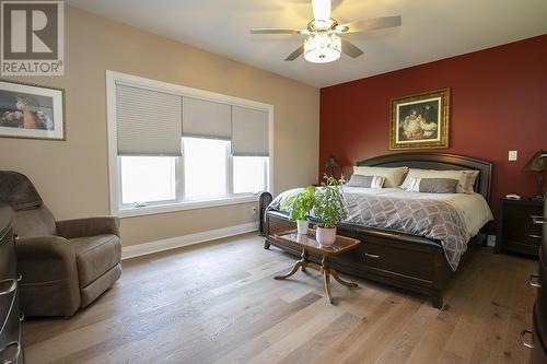 60 Queensgate Blvd, Sault Ste. Marie, ON - Indoor Photo Showing Bedroom