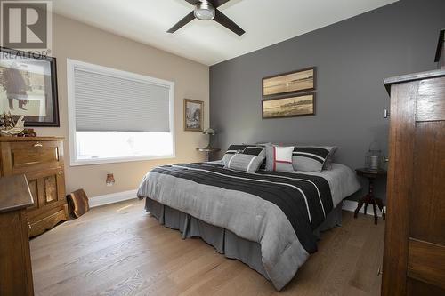 60 Queensgate Blvd, Sault Ste. Marie, ON - Indoor Photo Showing Bedroom