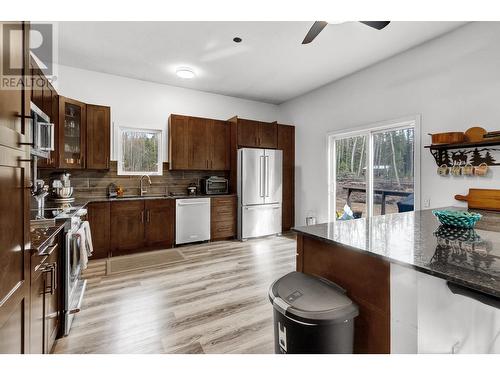 1380 Orion Road, Prince George, BC - Indoor Photo Showing Kitchen