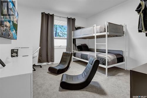 89 Mcnab Crescent, Regina, SK - Indoor Photo Showing Bedroom