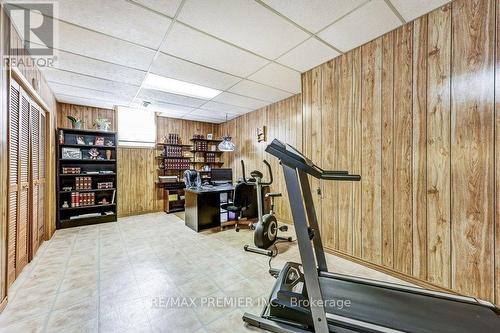 2360 Whaley Drive, Mississauga (Cooksville), ON - Indoor Photo Showing Gym Room