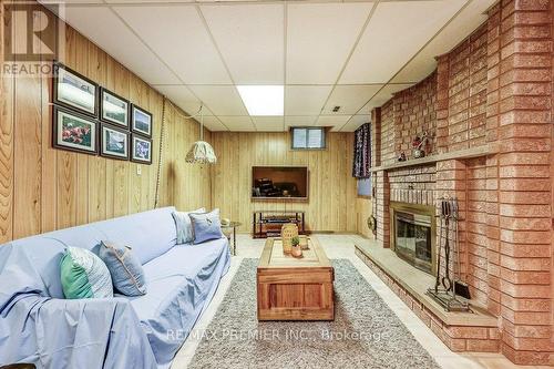 2360 Whaley Drive, Mississauga, ON - Indoor With Fireplace