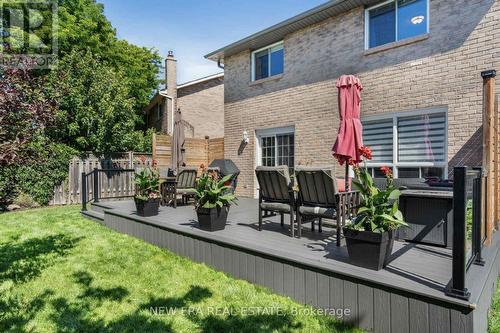 4216 Viburnum Court, Mississauga, ON - Outdoor With Deck Patio Veranda With Exterior