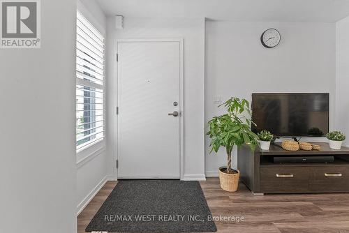 80 - 10 William Jackson Way, Toronto (Mimico), ON - Indoor Photo Showing Other Room