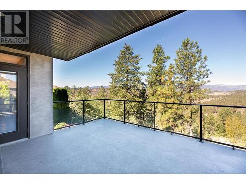 2210 Quail Run Drive, Kelowna, BC - Outdoor With View With Exterior