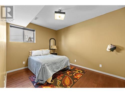 2210 Quail Run Drive, Kelowna, BC - Indoor Photo Showing Bedroom