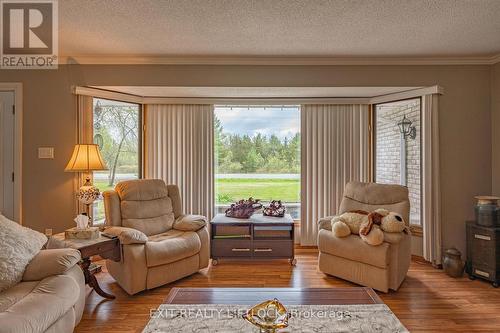 5433 County Road 30, Trent Hills (Campbellford), ON - Indoor Photo Showing Living Room