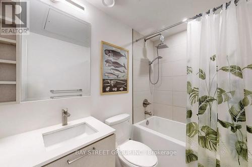 916 - 19 Western Battery Road E, Toronto (Niagara), ON - Indoor Photo Showing Bathroom