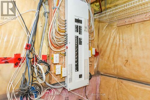 236 Fernforest Drive W, Brampton (Sandringham-Wellington), ON - Indoor Photo Showing Basement