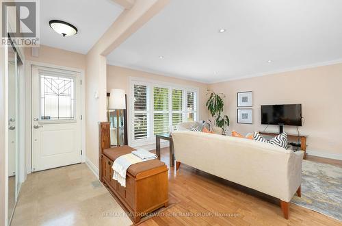 169 Kennard Avenue, Toronto, ON - Indoor Photo Showing Living Room