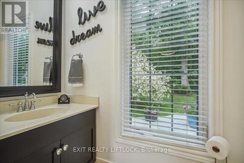 400 5Th Line W, Trent Hills (Campbellford), ON - Indoor Photo Showing Bathroom