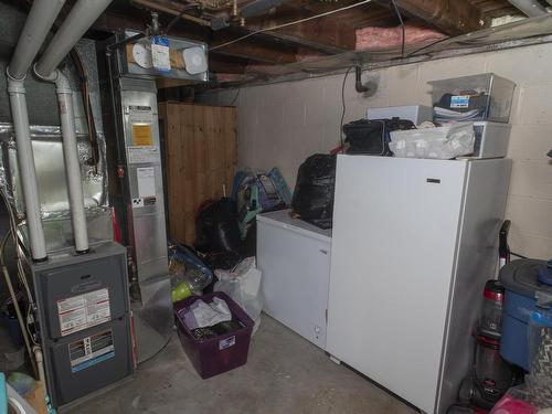 1009 Frederica Street W, Thunder Bay, ON - Indoor Photo Showing Basement