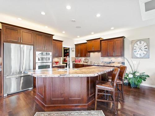 9-1900 Irongate Place, Kamloops, BC - Indoor Photo Showing Kitchen With Upgraded Kitchen