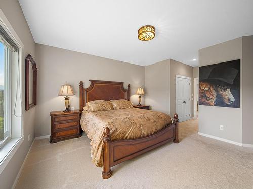 9-1900 Irongate Place, Kamloops, BC - Indoor Photo Showing Bedroom