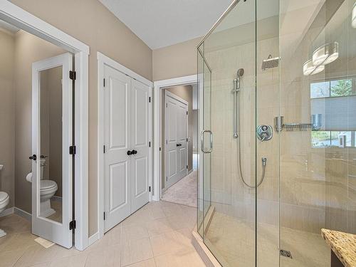 9-1900 Irongate Place, Kamloops, BC - Indoor Photo Showing Bathroom