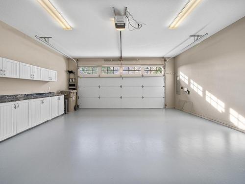 9-1900 Irongate Place, Kamloops, BC - Indoor Photo Showing Garage