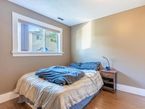 23-2714 Tranquille Rd, Kamloops, BC - Indoor Photo Showing Bedroom