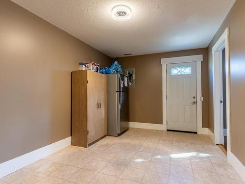 23-2714 Tranquille Rd, Kamloops, BC - Indoor Photo Showing Other Room